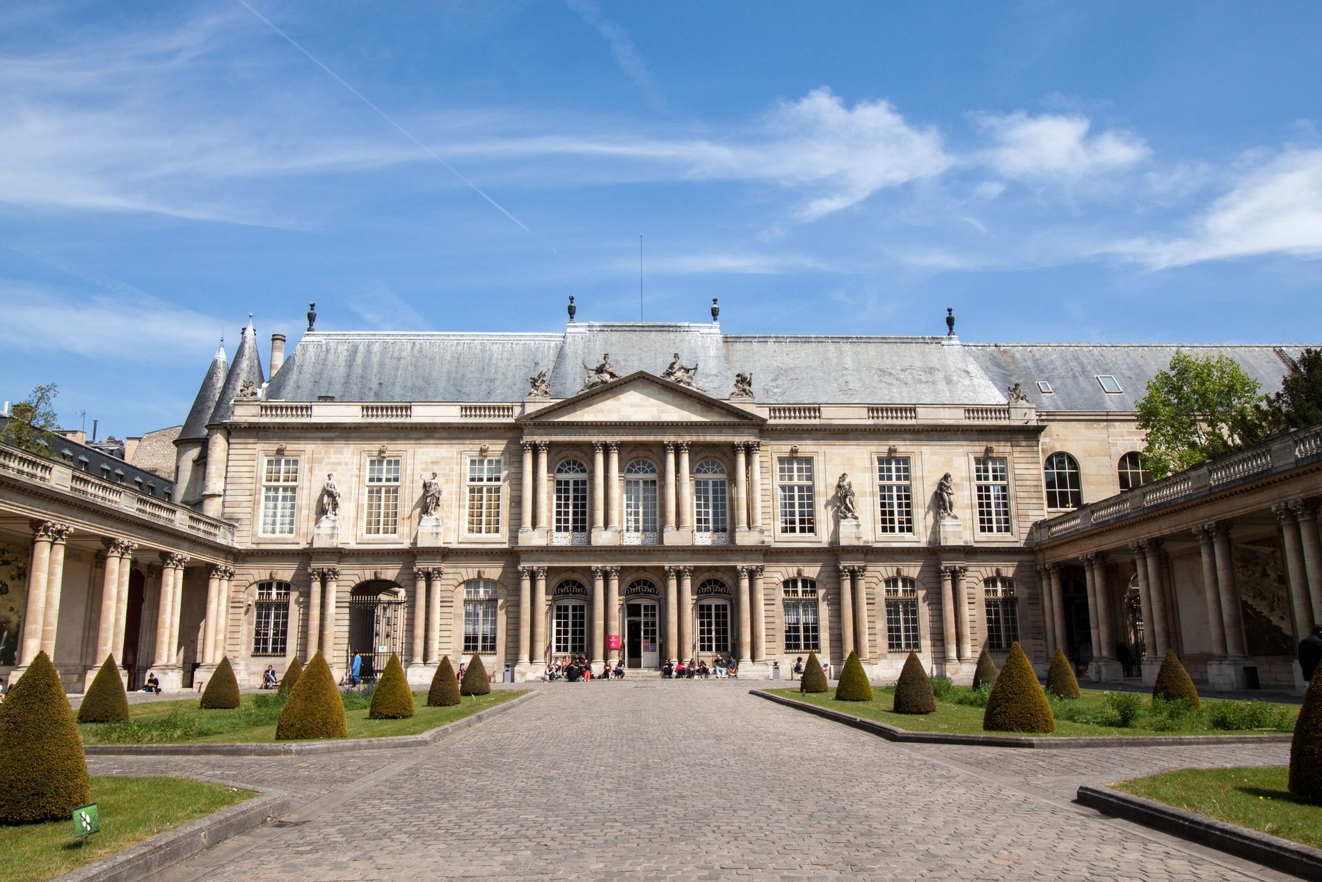 Archives Nationales
